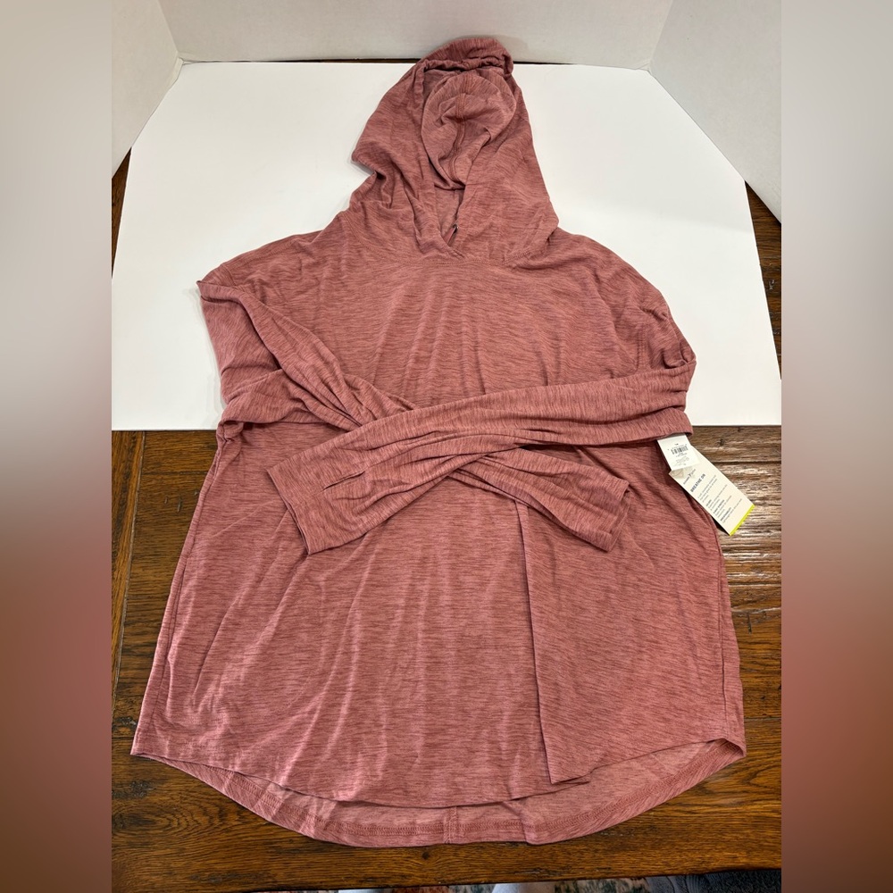 Old Navy Breathe On Active burgundy red hooded lightweight jacket NWT size XL